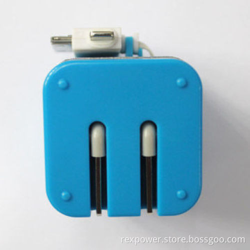 Multiple interface plug, silvery metal plate in the middle, linear fashion, appearance conciseNew
